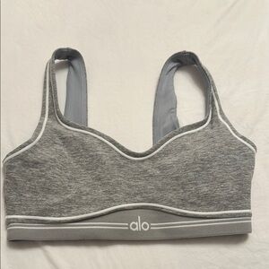 ALO Yoga Gray Women's Alosoft Heart Throb Bra